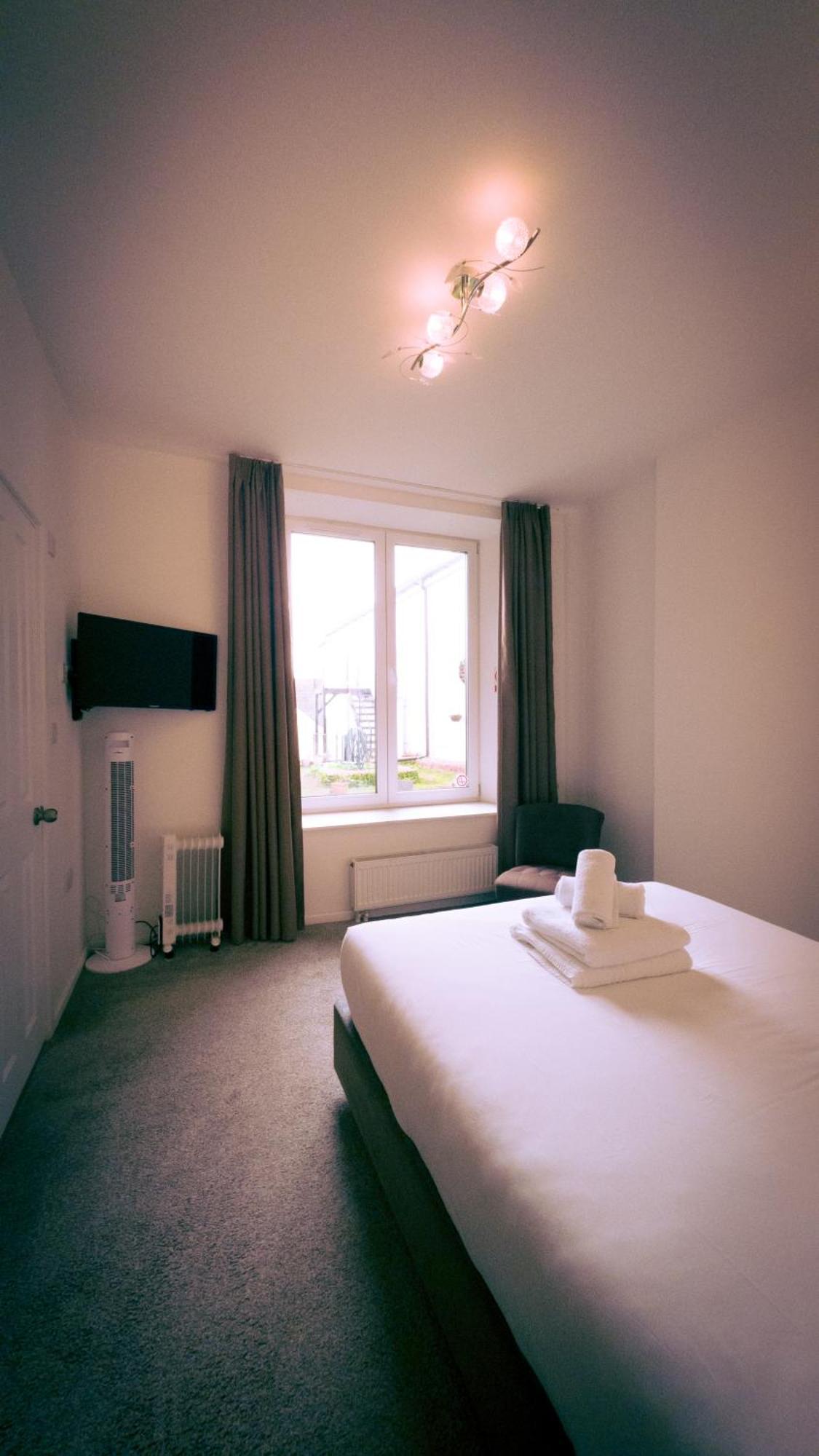 Oyo Newquay Beach Hotel Экстерьер фото