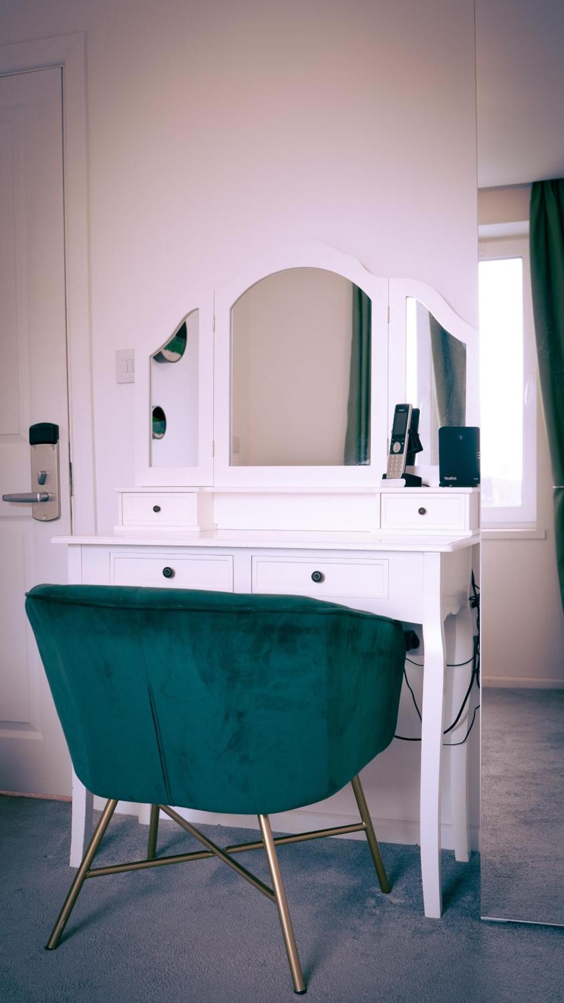 Oyo Newquay Beach Hotel Экстерьер фото