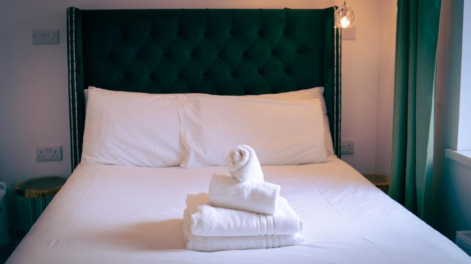 Oyo Newquay Beach Hotel Экстерьер фото